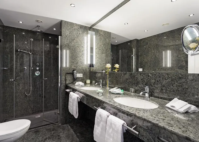 Hotel Sauerland Stern 4*